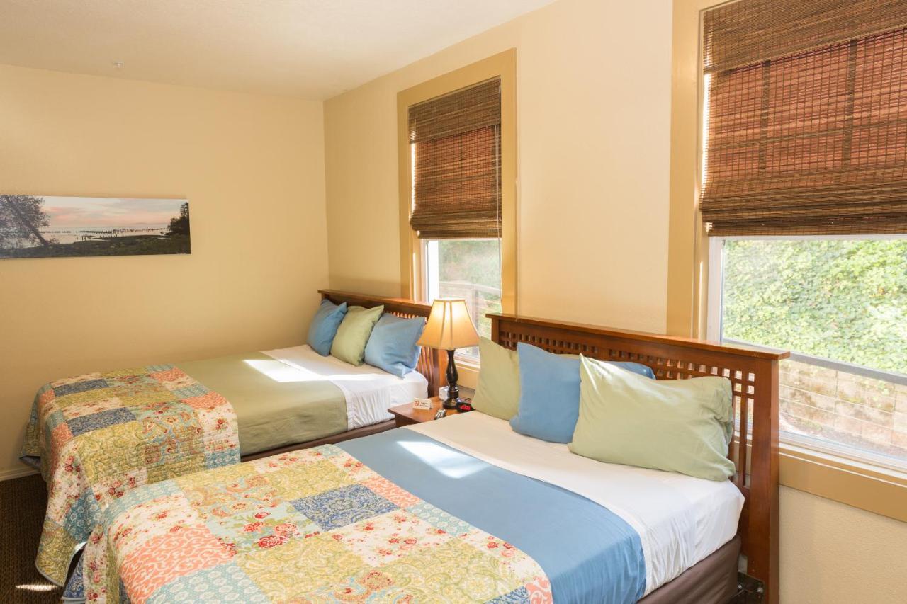 Hotel Cathlamet Buitenkant foto